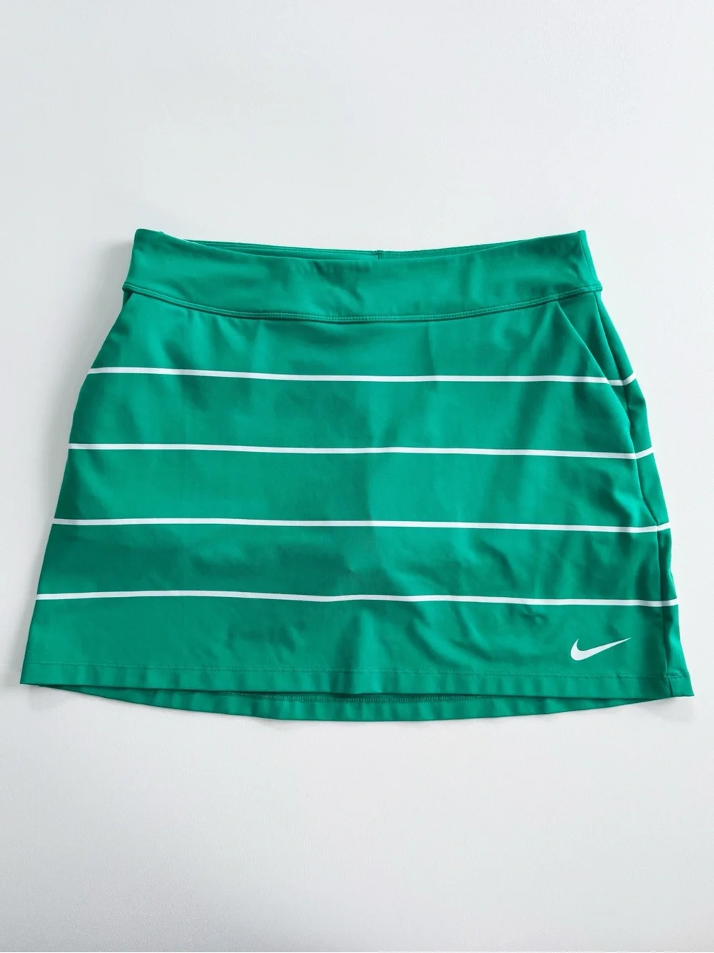 Nike Golf Dri Fit Striped Skirt/Skort | MEDIUM - Picture 2 of 8
